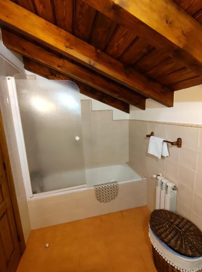 Villa La Huertona Pesaguero-La Parte Exterior foto